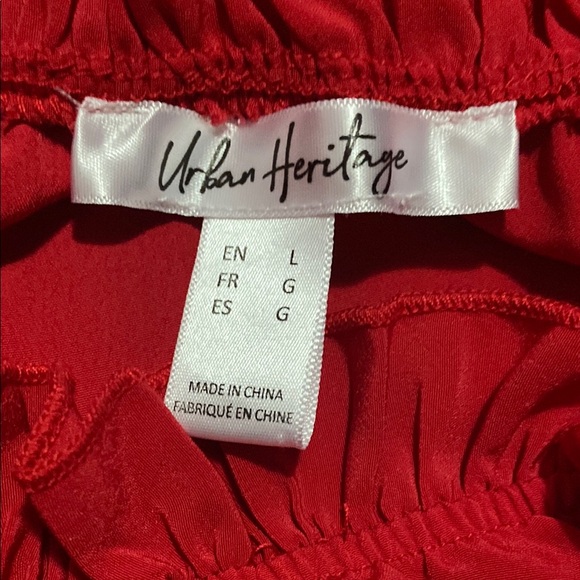 Red Ruffled Sleeveless Top - Picture 3 of 3